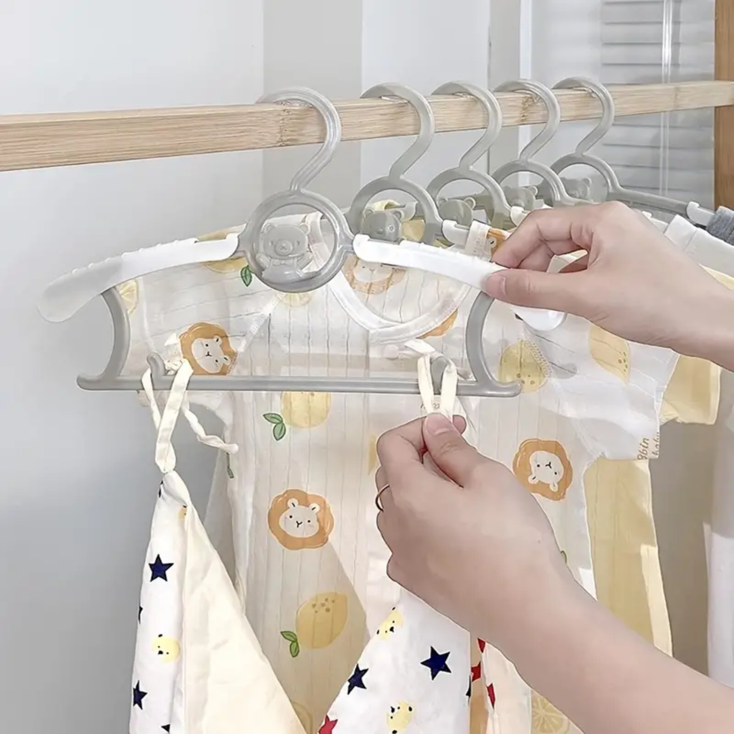 Adorable Non-Slip Set of 5 Sli - огляд і ціна Baby Nursery Closet